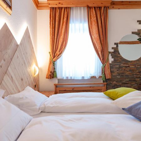 Hotel Ciamol Campitello di Fassa Dış mekan fotoğraf