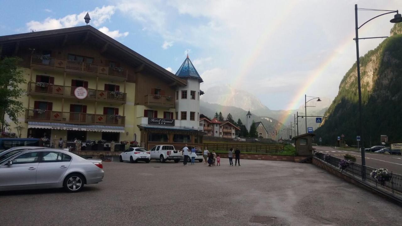 Hotel Ciamol Campitello di Fassa Dış mekan fotoğraf