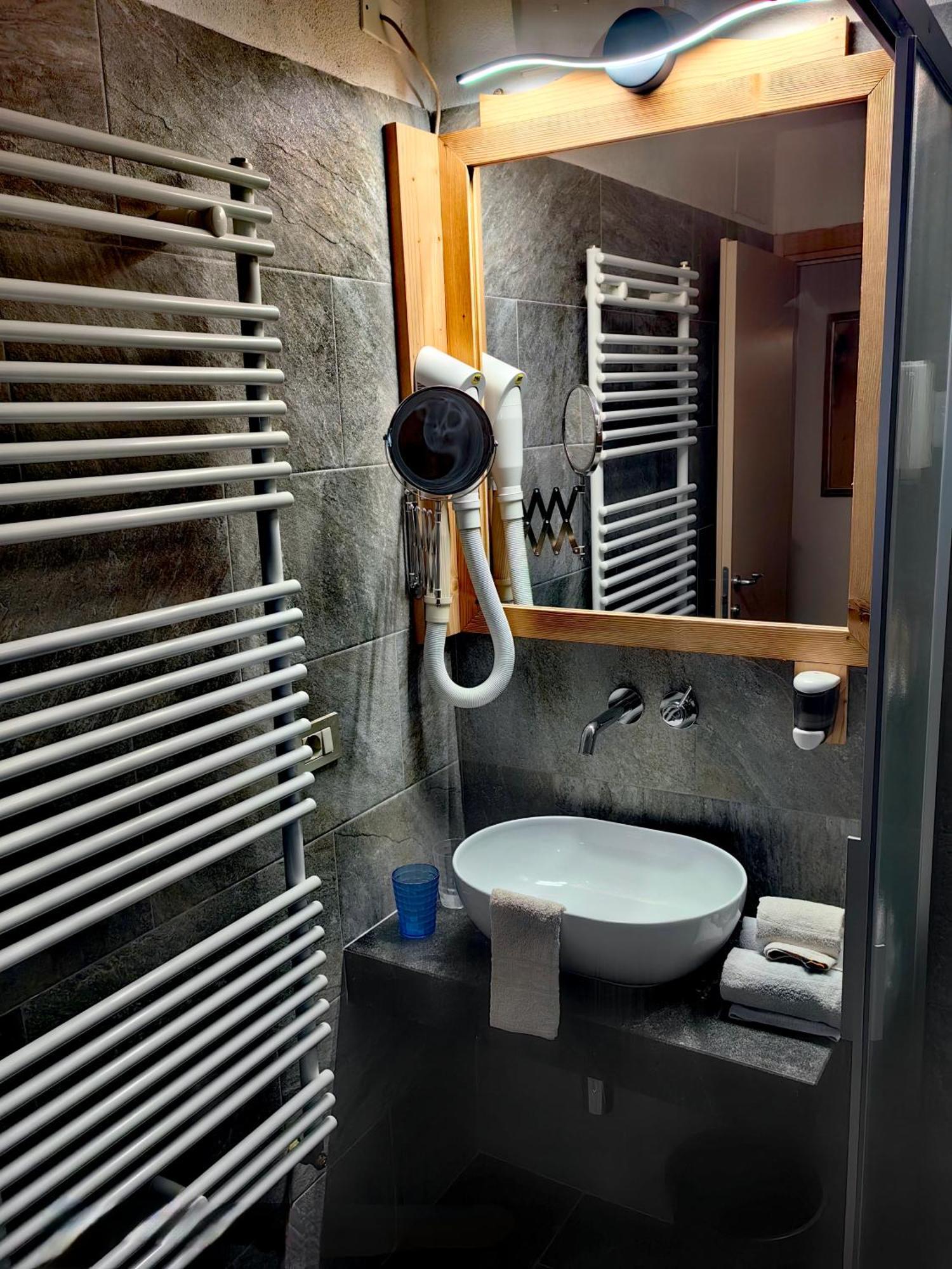 Hotel Ciamol Campitello di Fassa Dış mekan fotoğraf