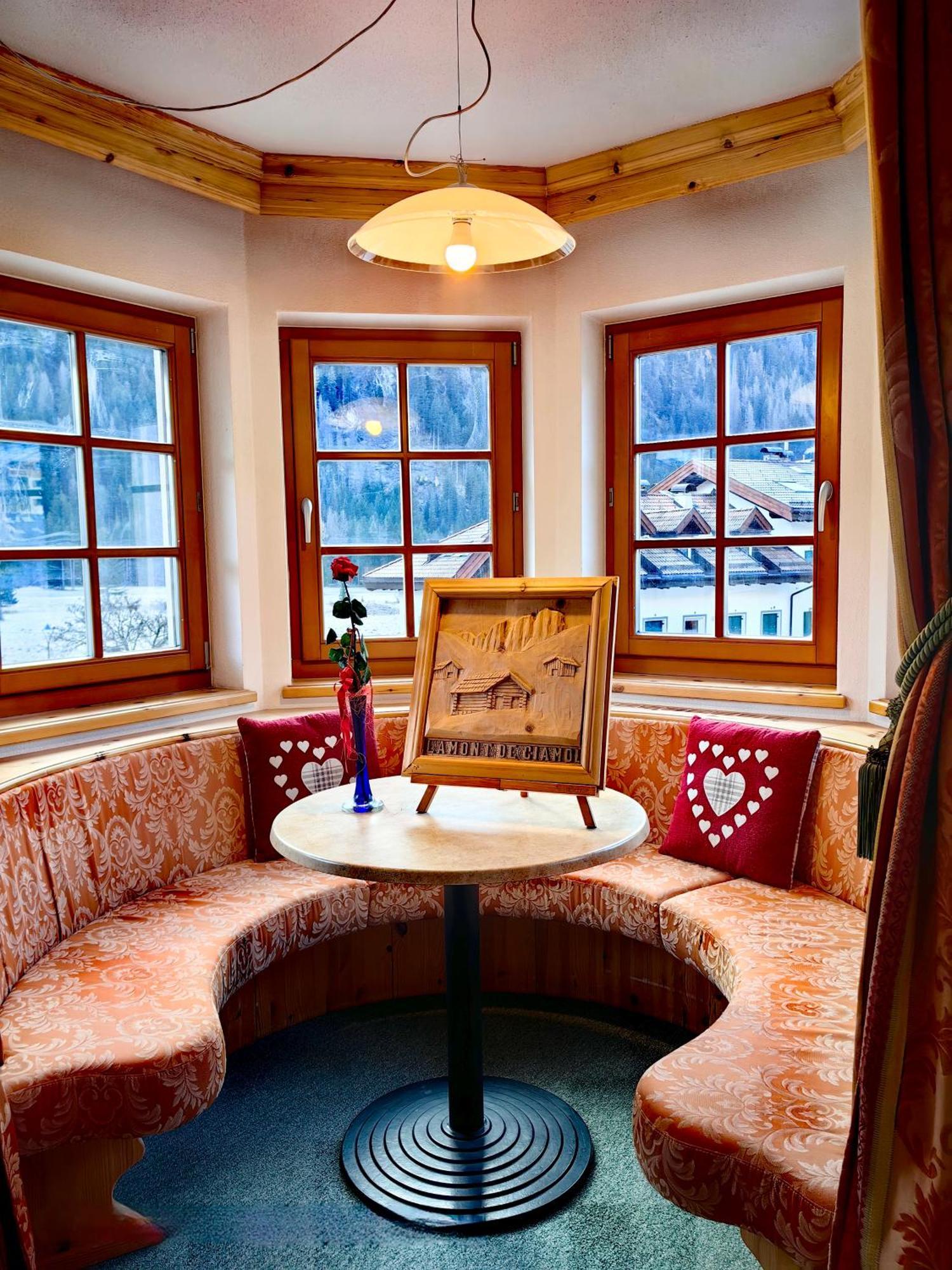 Hotel Ciamol Campitello di Fassa Dış mekan fotoğraf